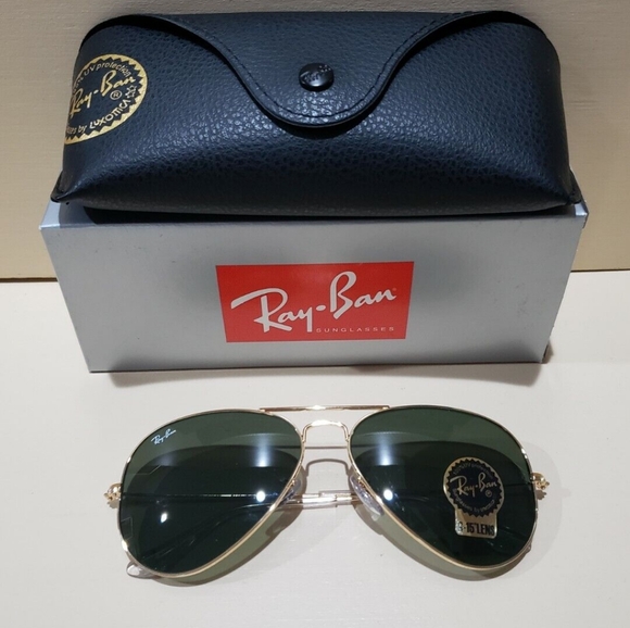 LIKE NEW RayBan Aviator RB3025 Black Lens Ray ban Sunglasses - Picture 6 of 14